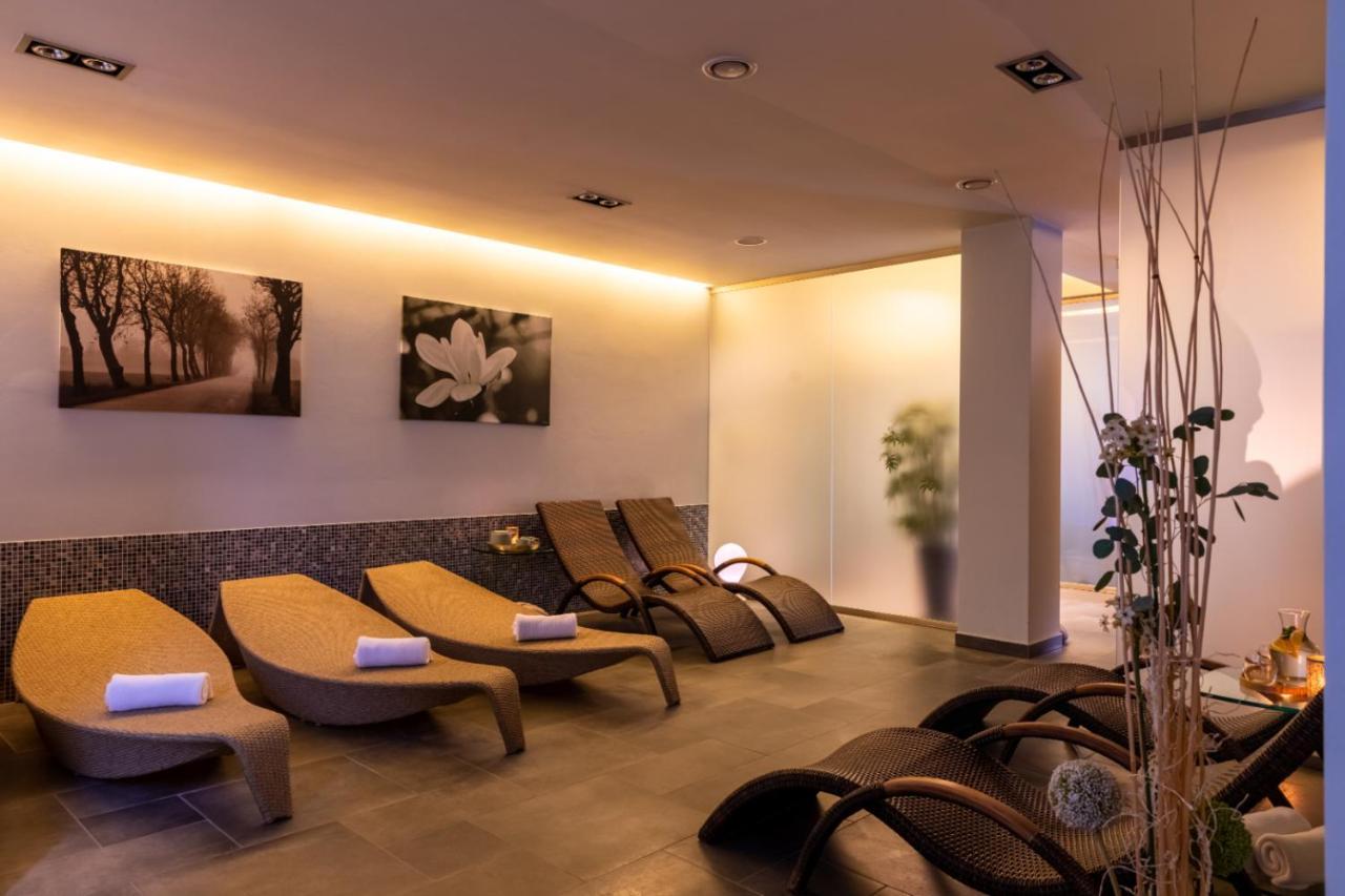 Hotel Abacie & Wellness Valašské Meziříčí Dış mekan fotoğraf